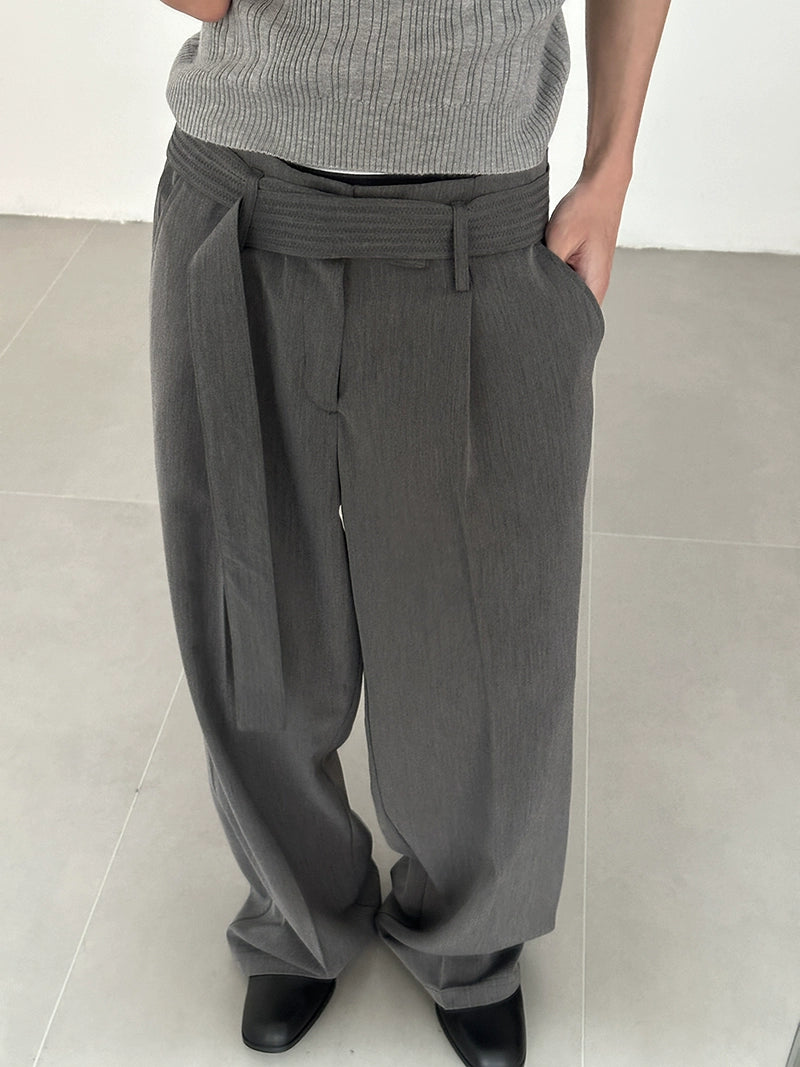 COLN Fashionable Belt Suit Pants