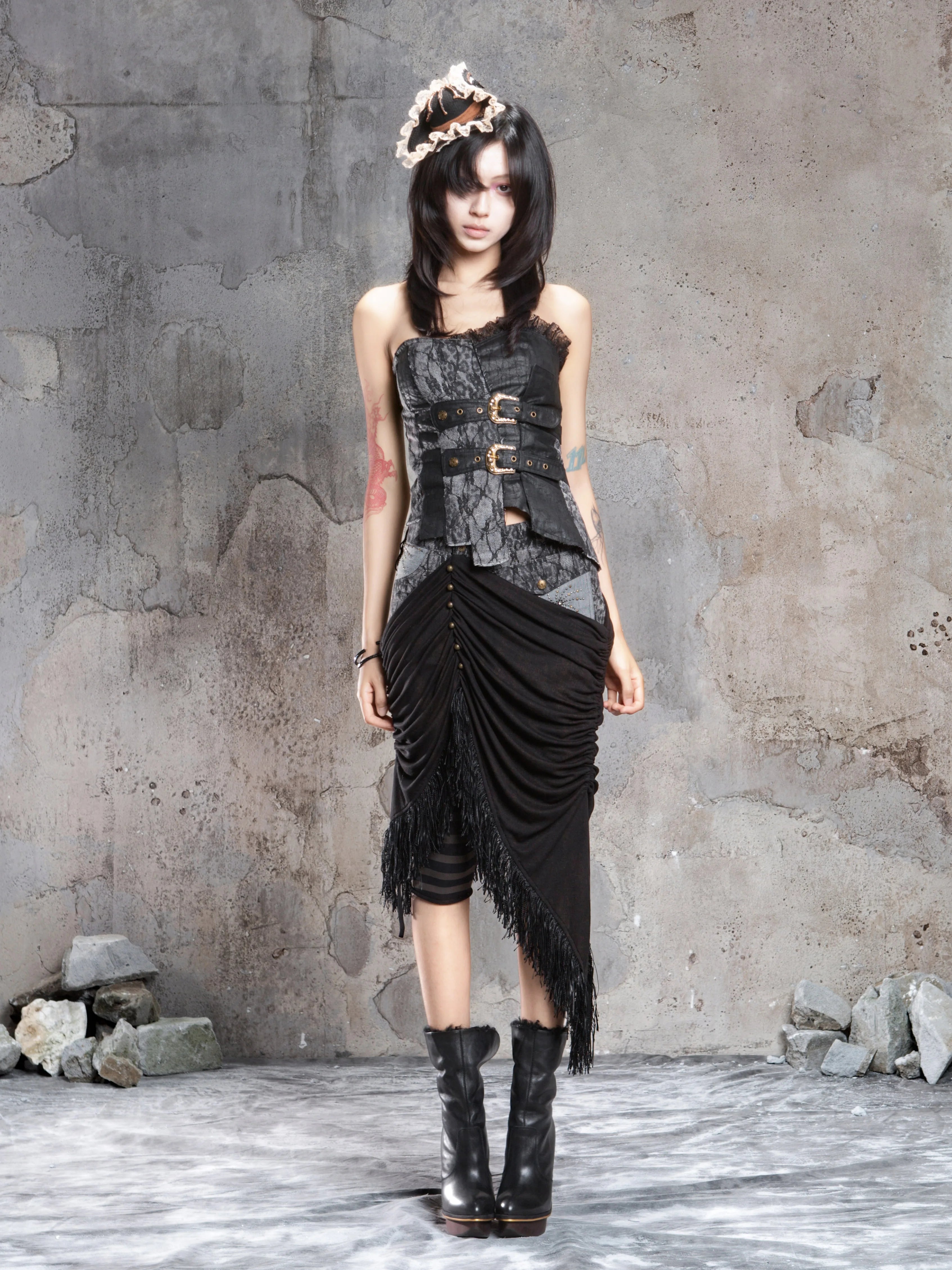 ARIADNAw Strap Irregular Slim Tube Top
