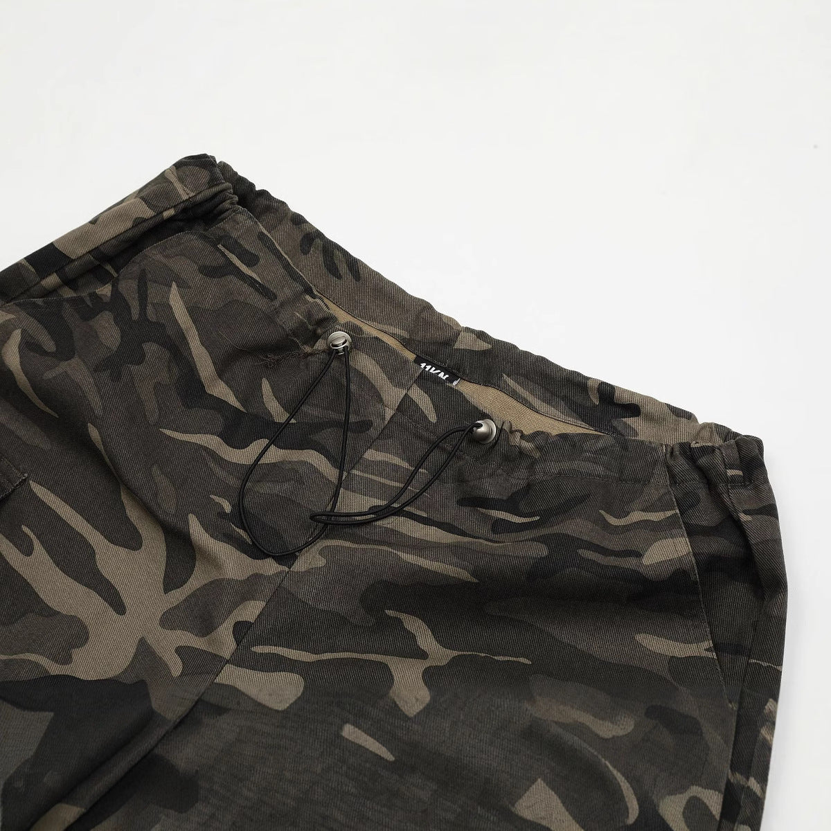 11KN Retro Camouflage Loose Drawstring Casual Trousers