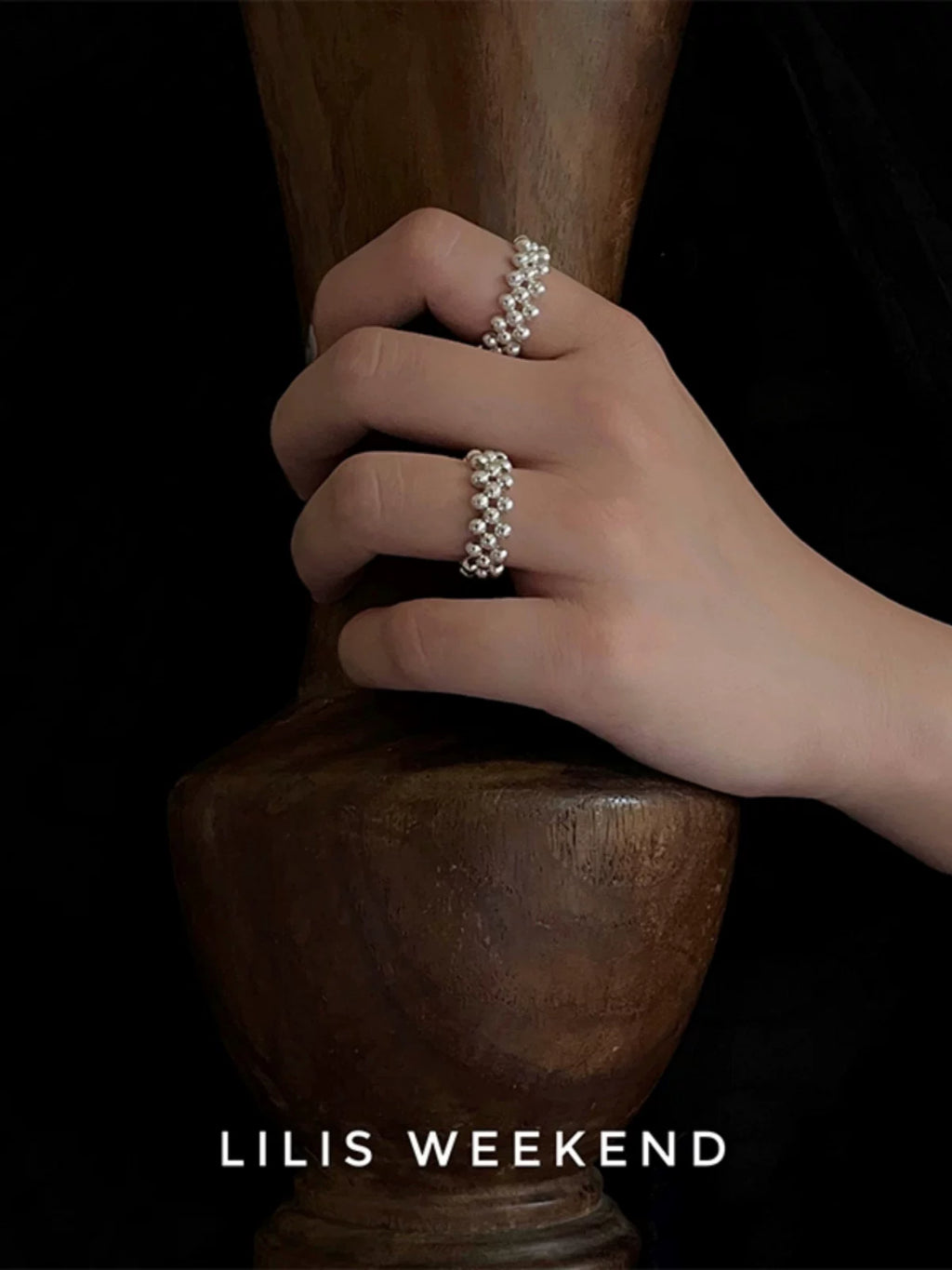 Lilis Weekend Vintage Niche Versatile Ring