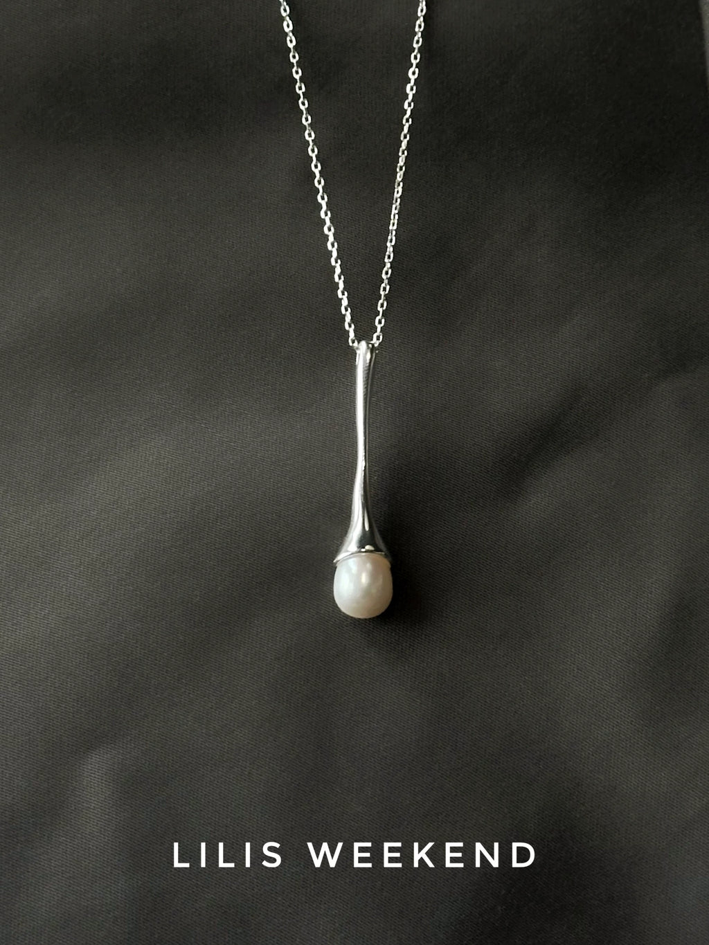 Lilis Weekend Minimalist Freshwater Pearl Long Necklace