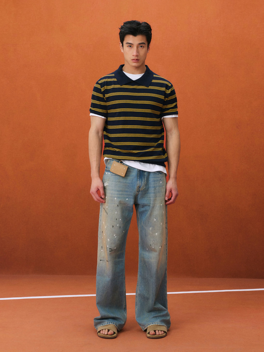 NO LOGO Contrasting Stripes POLO Crew Neck Light Tee