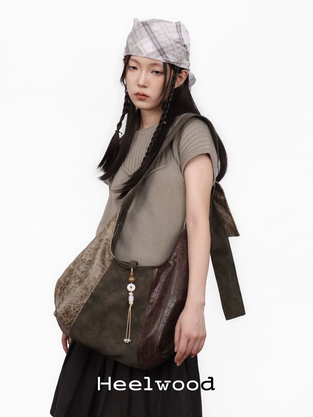 Heelwood New Chinese Large Capacity Messenger Bag