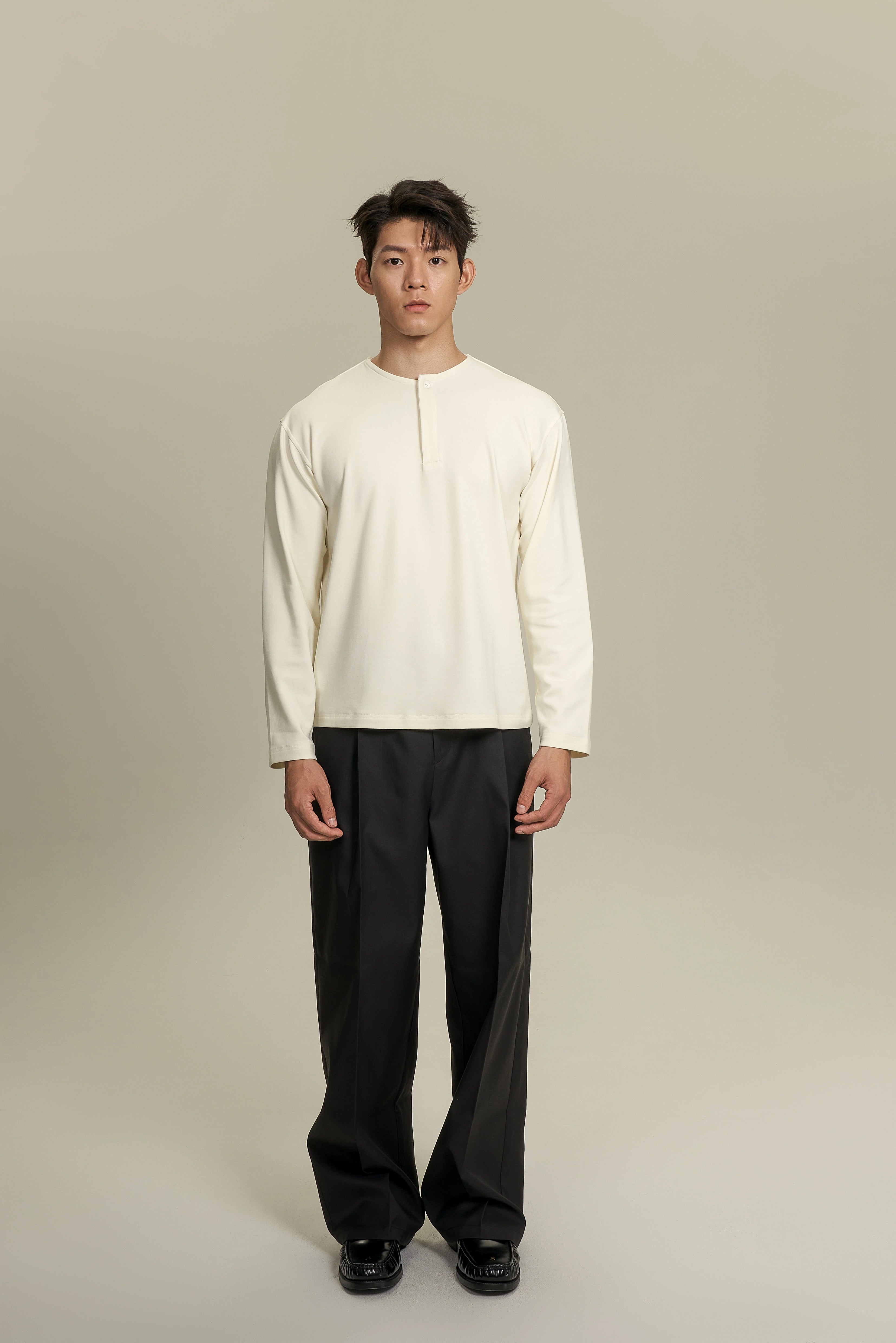 AaNn Thin Velvet Soft Waxy Front Shoulder Henry Collar Long Sleeve