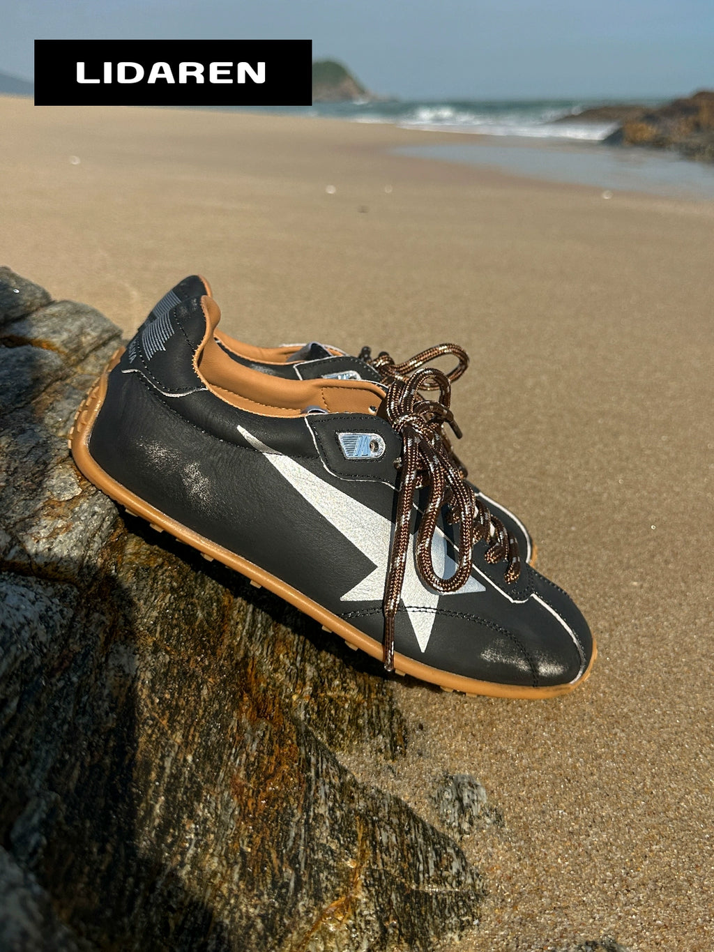 Lidaren Produced Leather Round Head Retro Casual Shoes