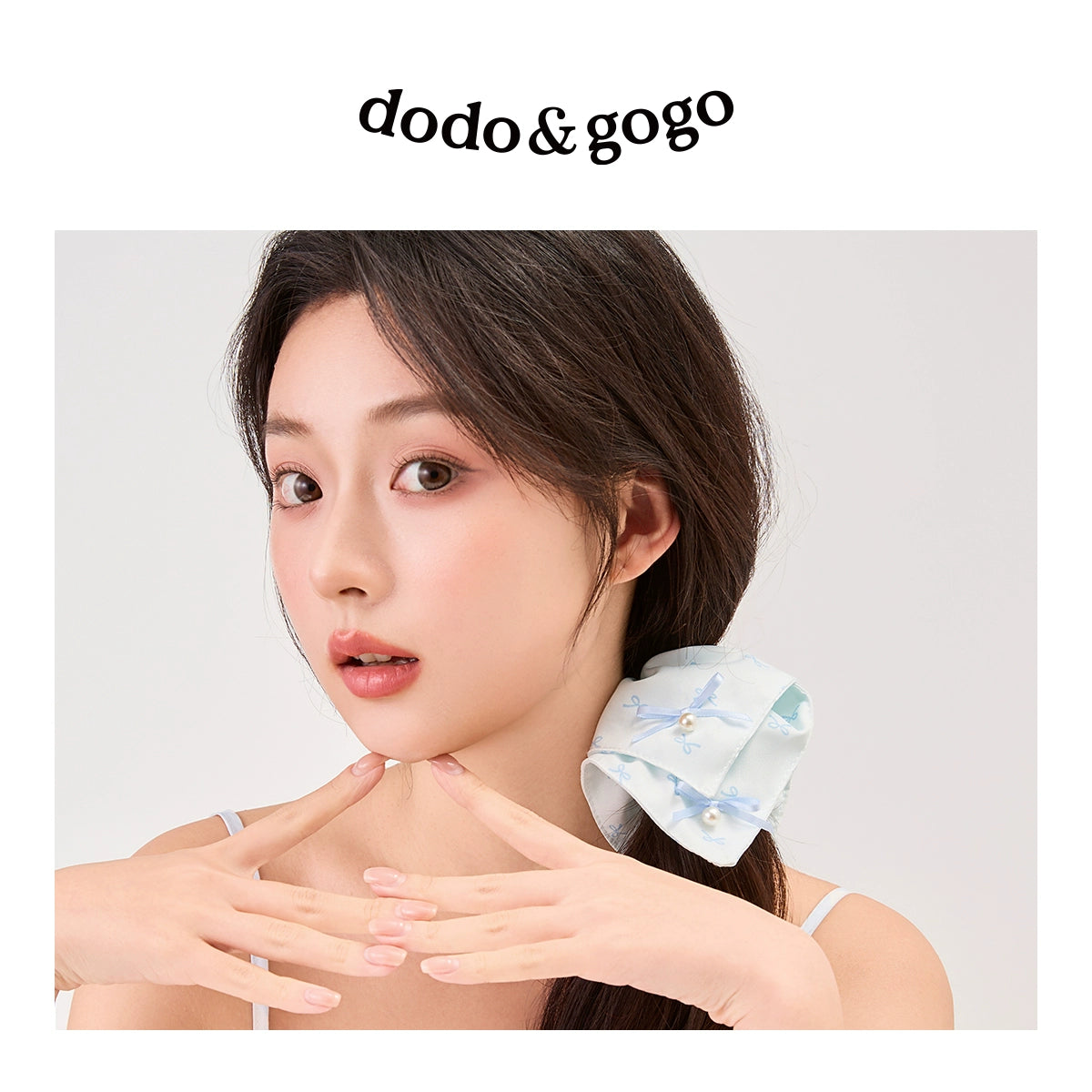 DODOGOGO Sweet Girl Wind Square Towel Hair Band