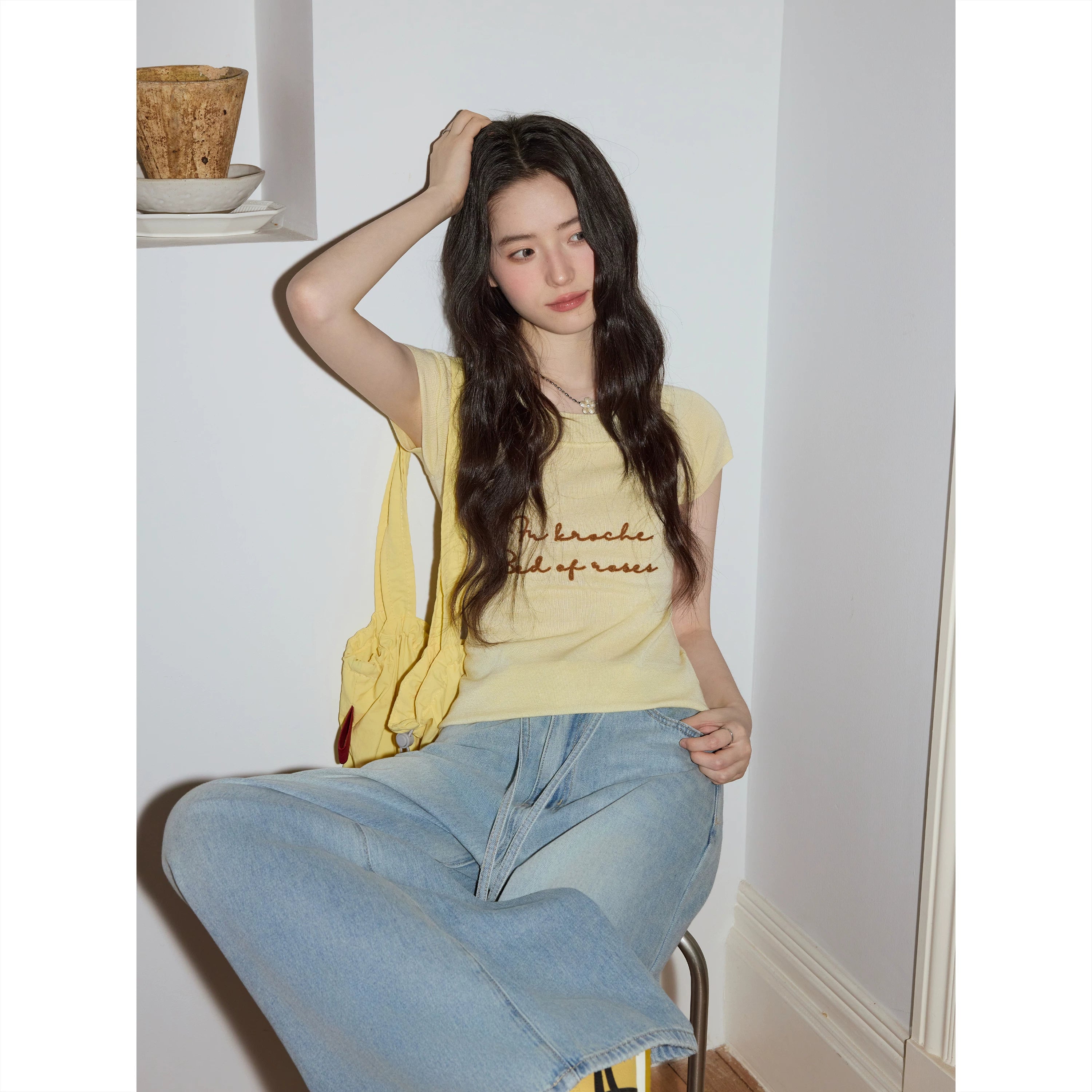 XUJING Crew Neck Embroidery Knitted Slim Tee