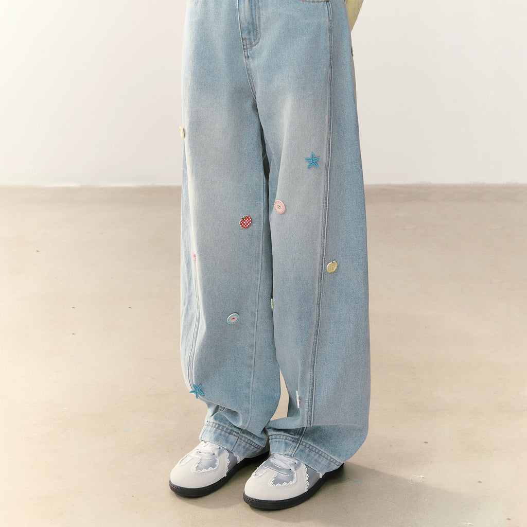 Umoumo Loose and Thin Scimitar Jeans