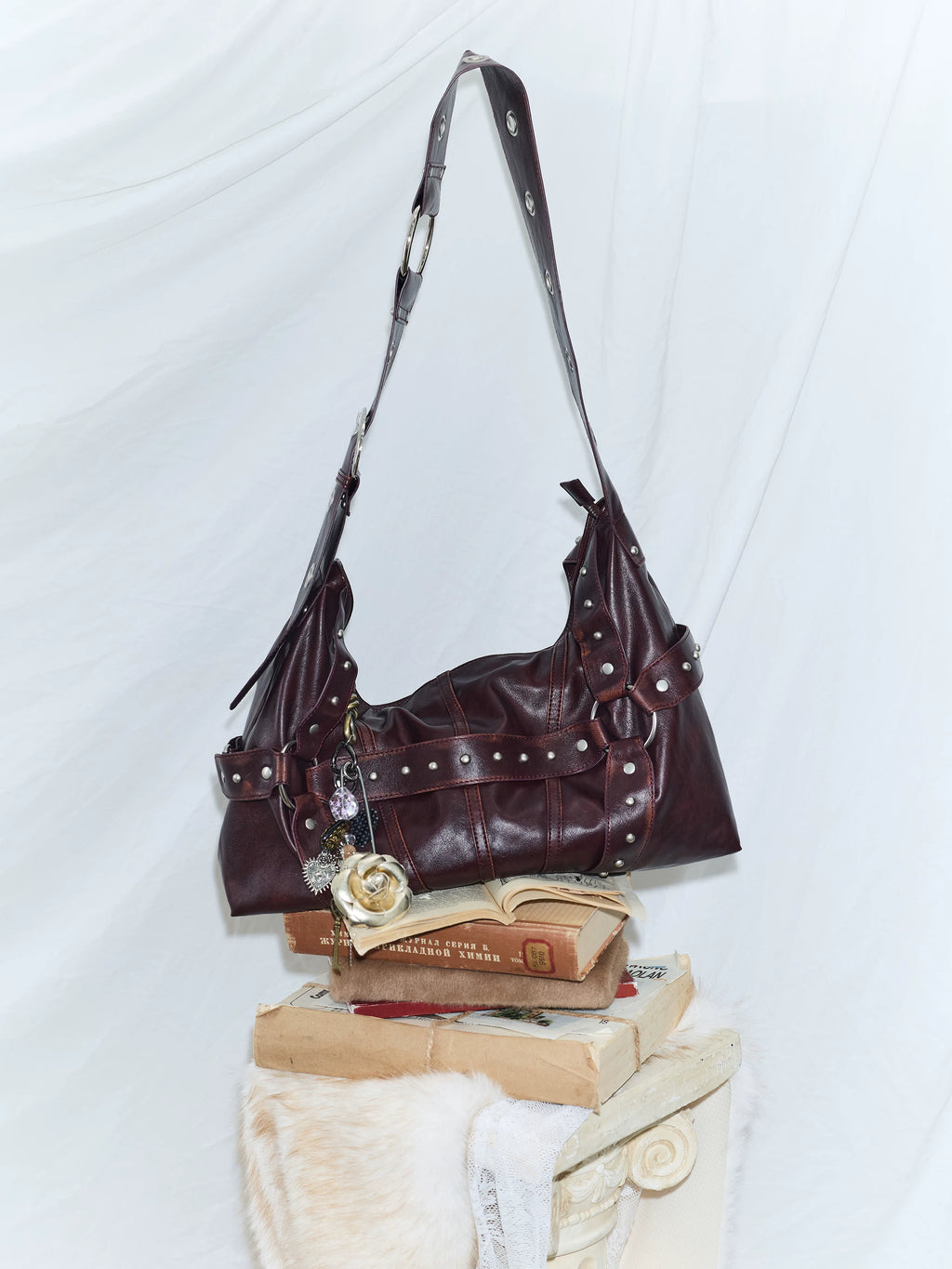 2Th Desire Vintage Rivet Crossbody Shoulder Bag