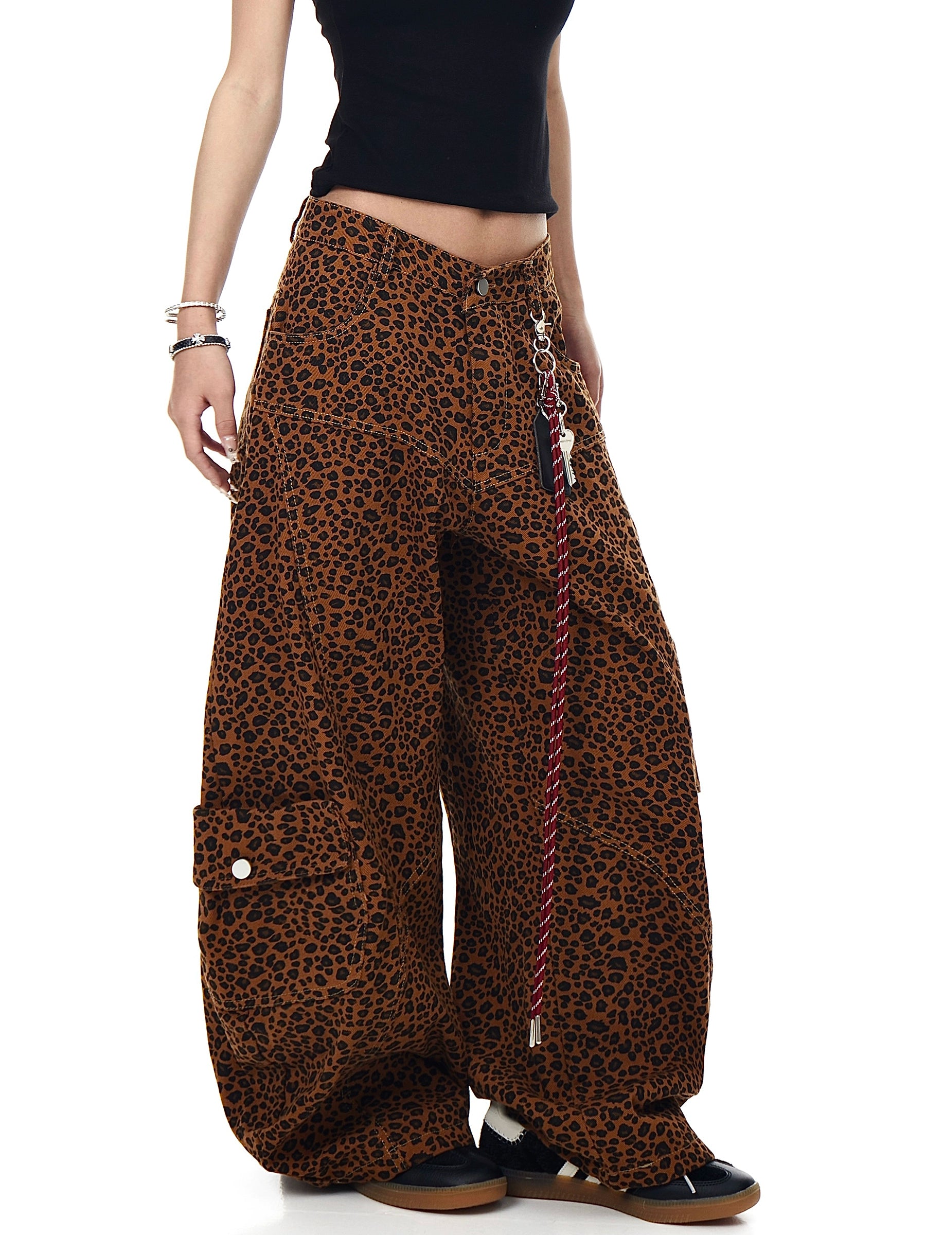 BLACKLISTS Leopard-print Embroidered Scimitar Jeans