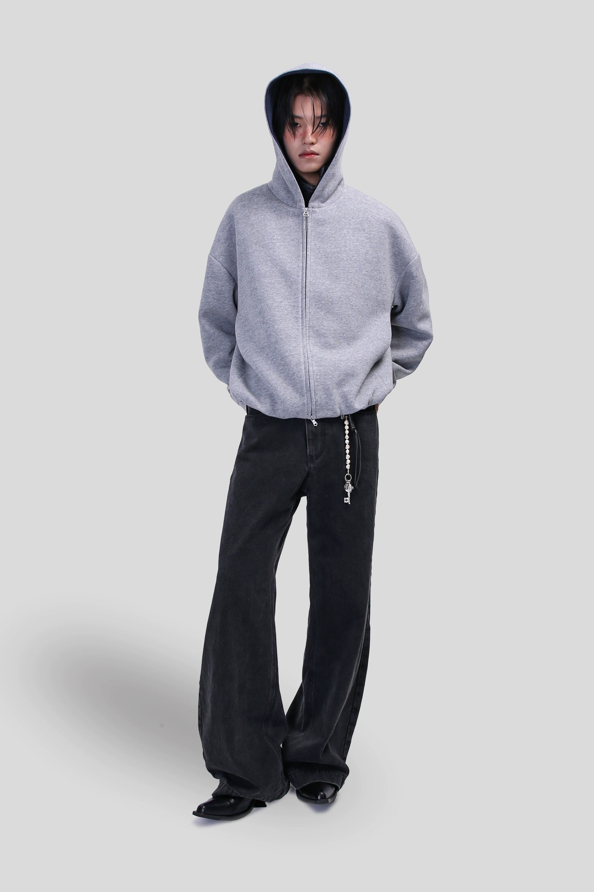 SOUTHFISH A-shaped Straight Slightly Wide-leg Jeans