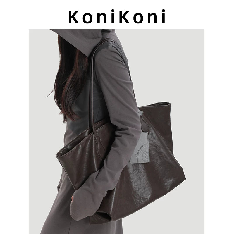 KoniKoni Niche Large Capacity Premium Textured Shoulder Bag