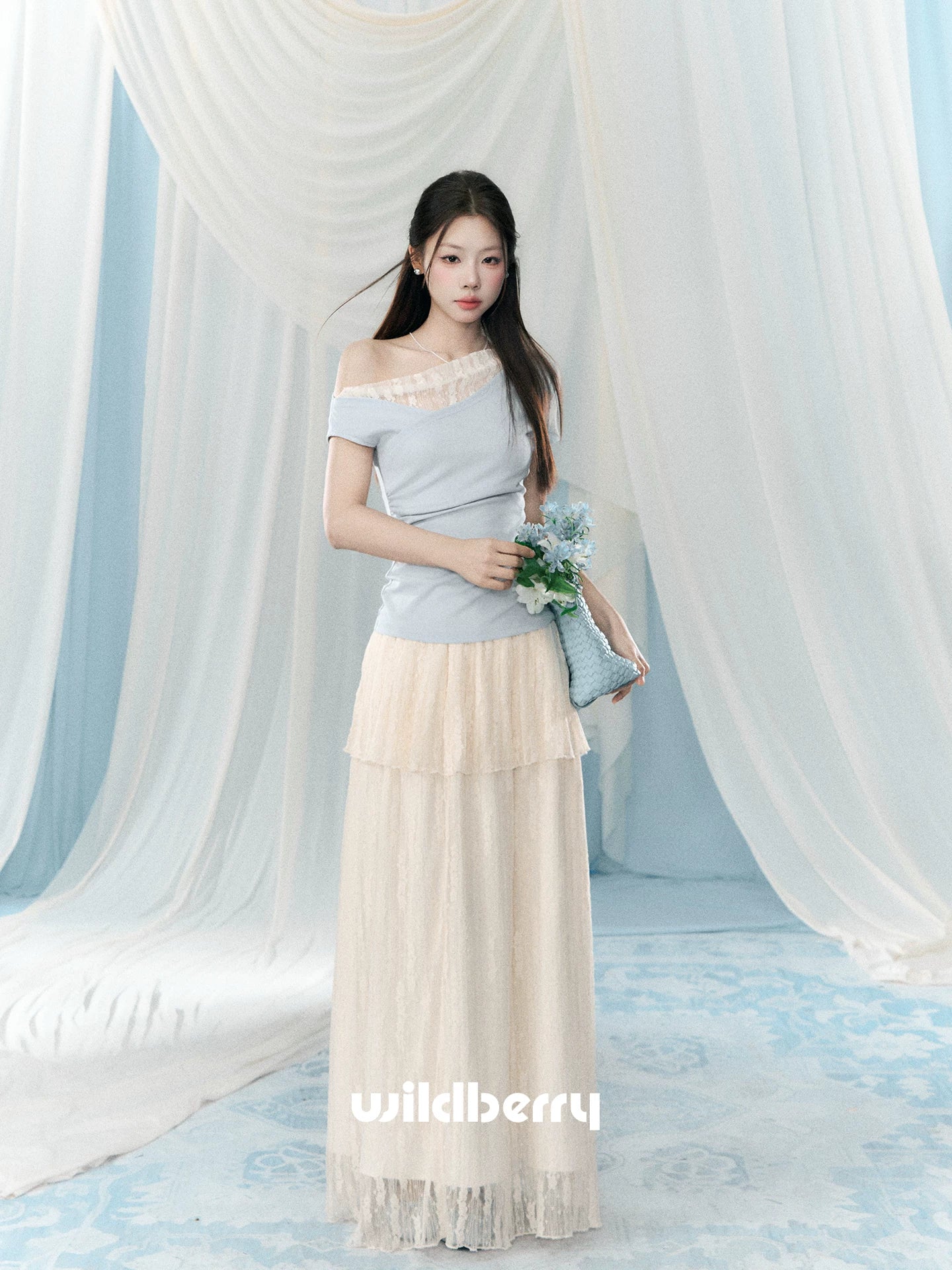 Wildberry Versatile Lace Skirt