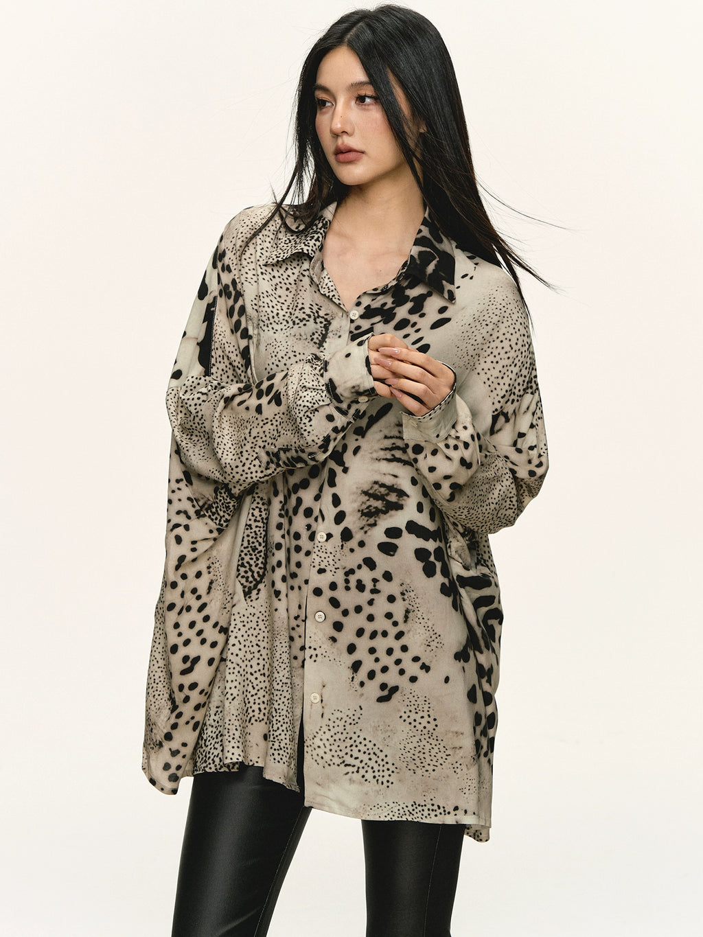 Anna Aneae Leopard Print Long Sleeve Shirt