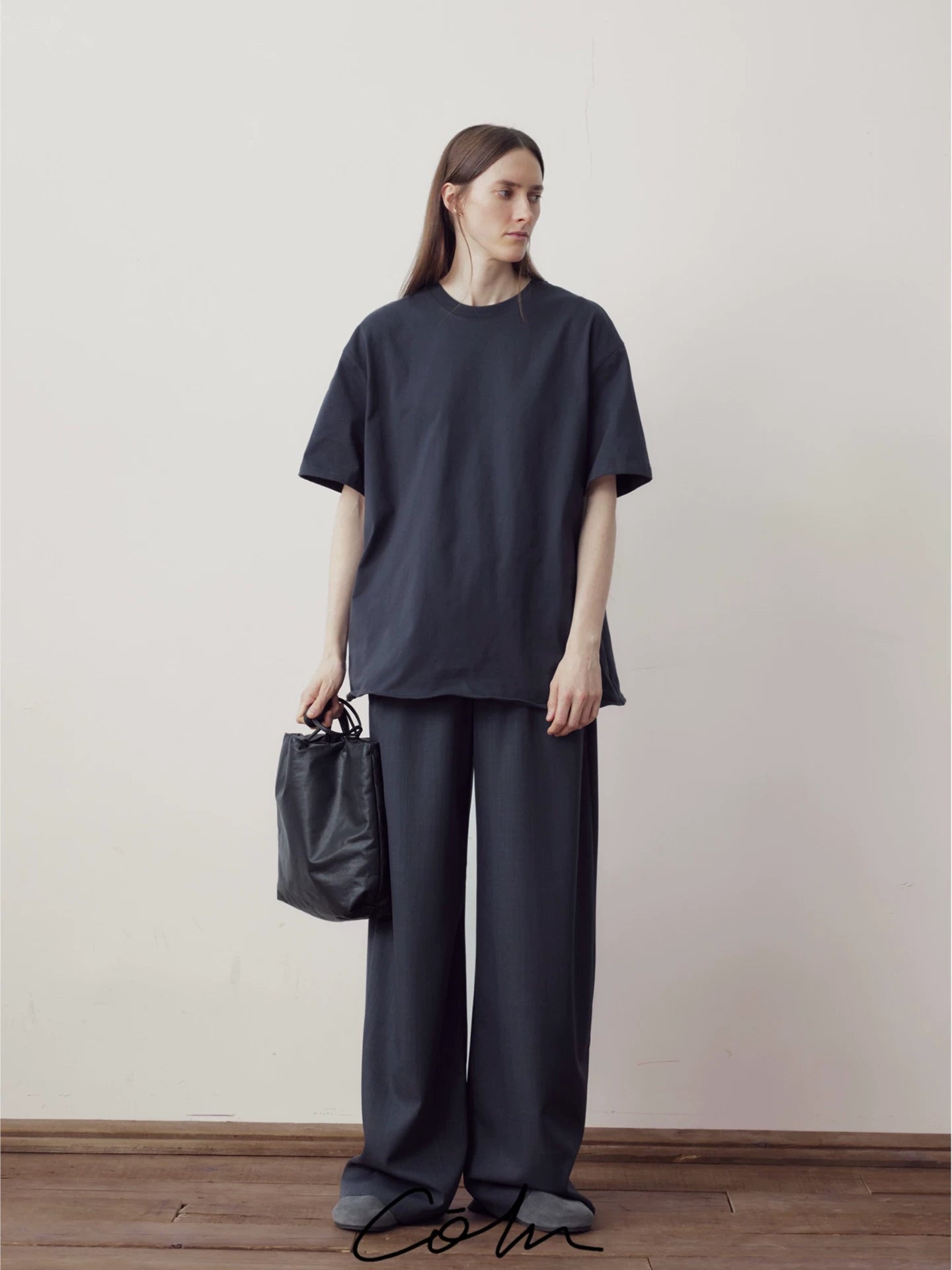 COLN Breathable Casual Loose Tee