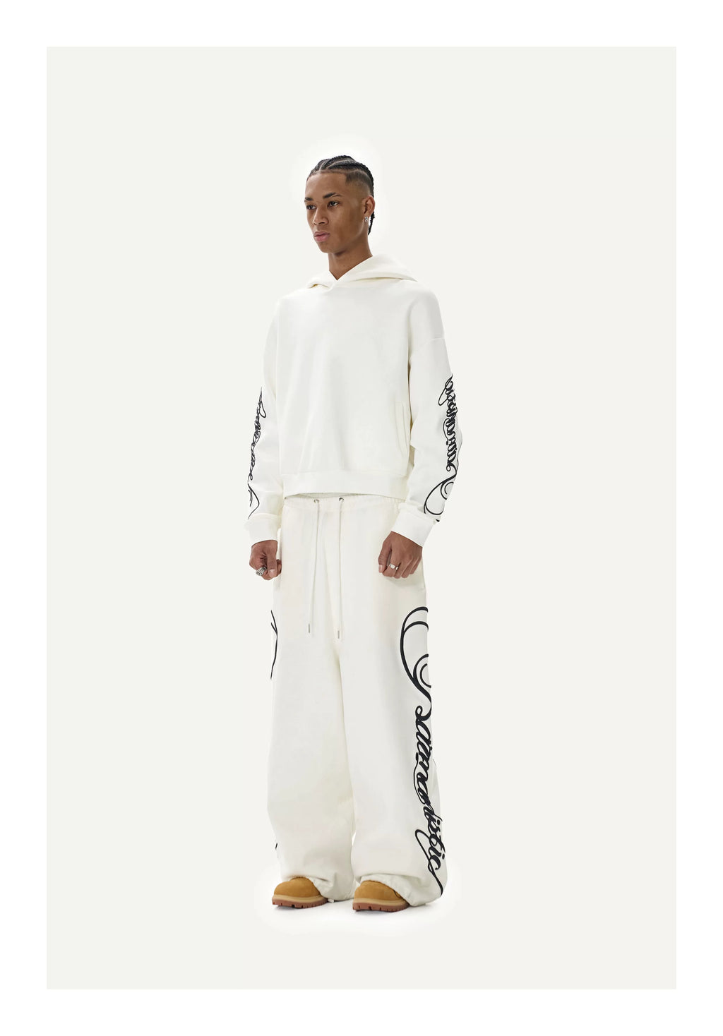 KARMANISTIC Vintage Embroidered Hooded Long-sleeved Sweater