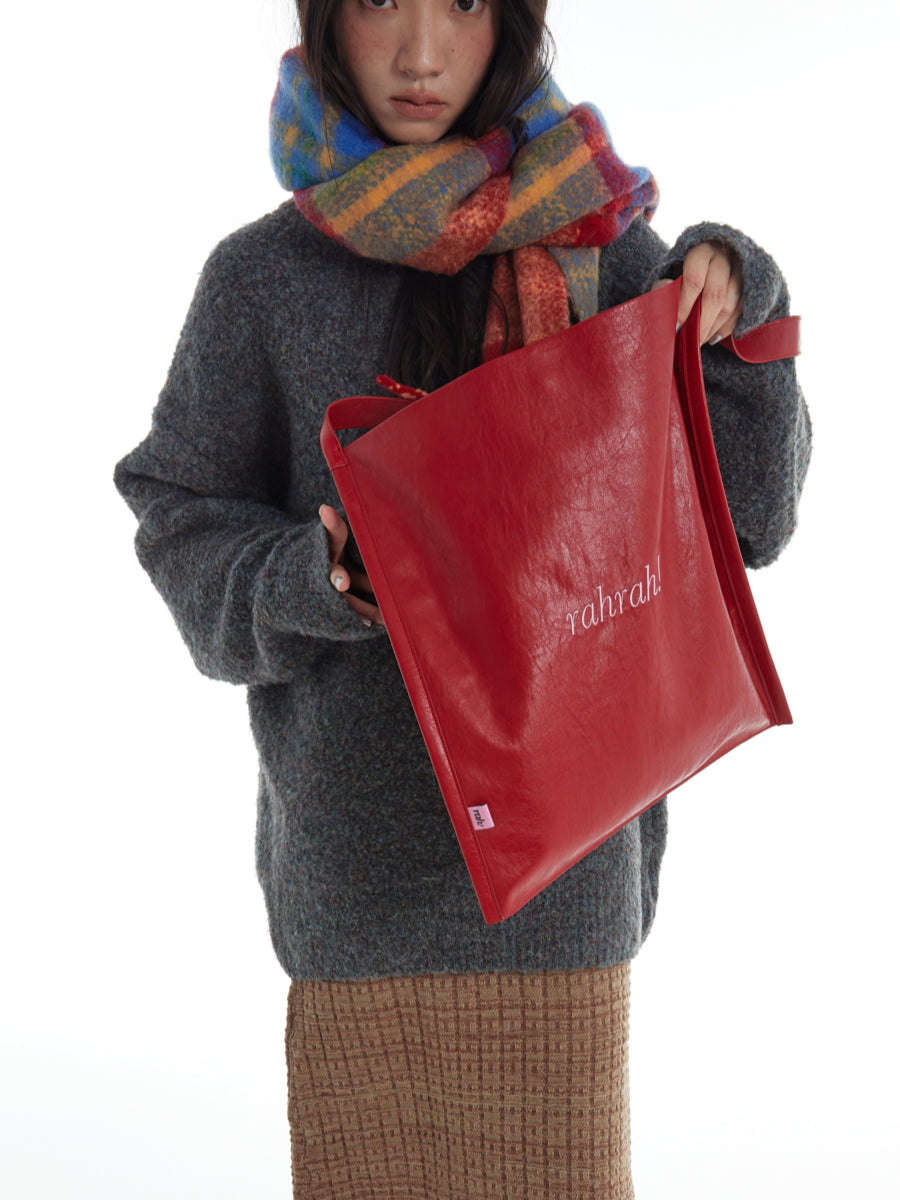 DirtySix "rahrah!" contrasting embroidery large-capacity soft leather tote bag