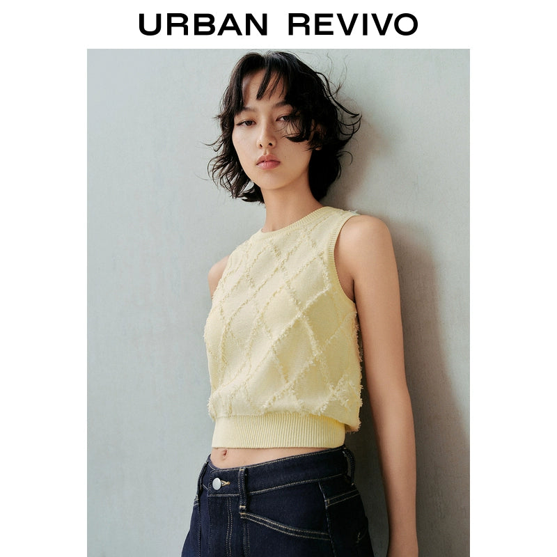 URBAN REVIVO Elegant Three-dimensional Rhombus Texture Knitted Sweater