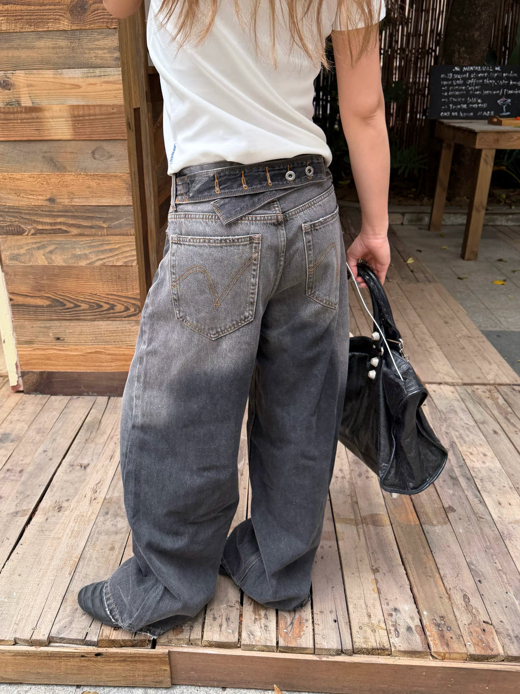 CCYE Loose Worn-out Straight-leg Casual Jeans