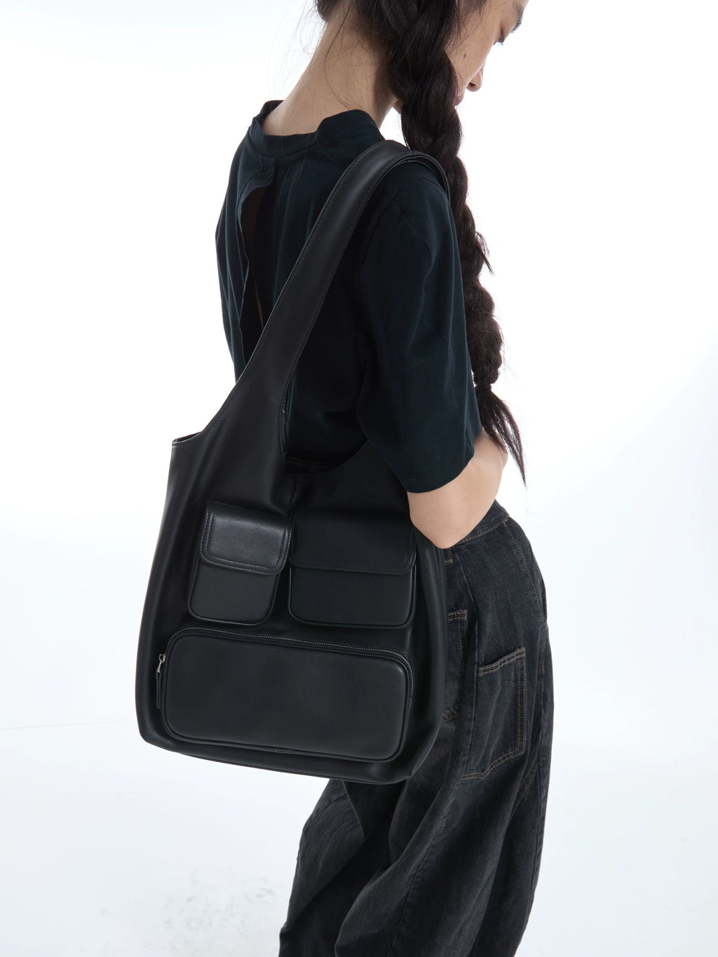 DirtySix Multi-pocket Heavy Industry Cowhide Shoulder Bag