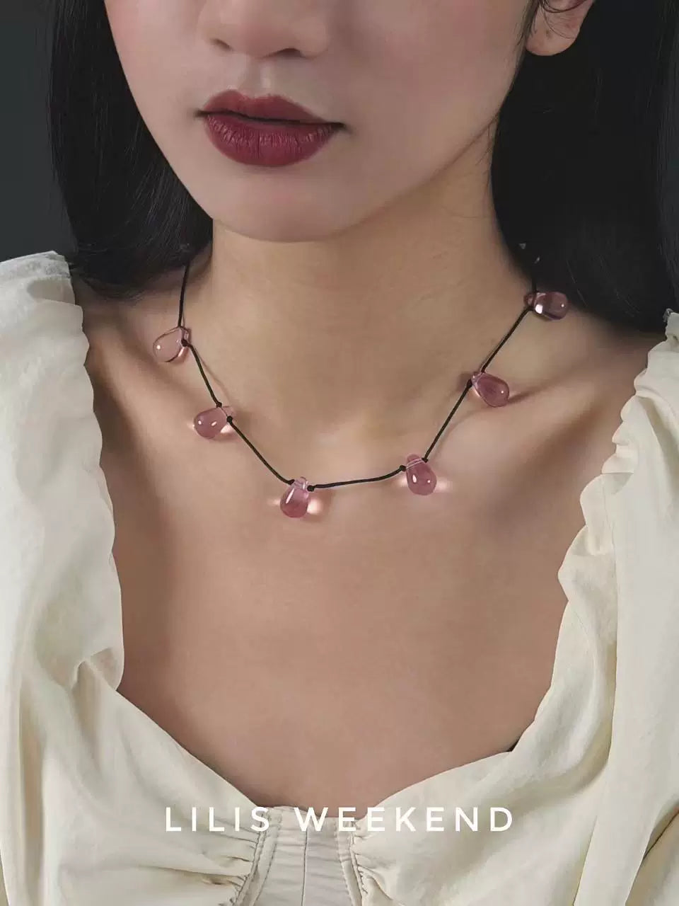 Lilis Weekend Niche Water Drop Beaded Necklace