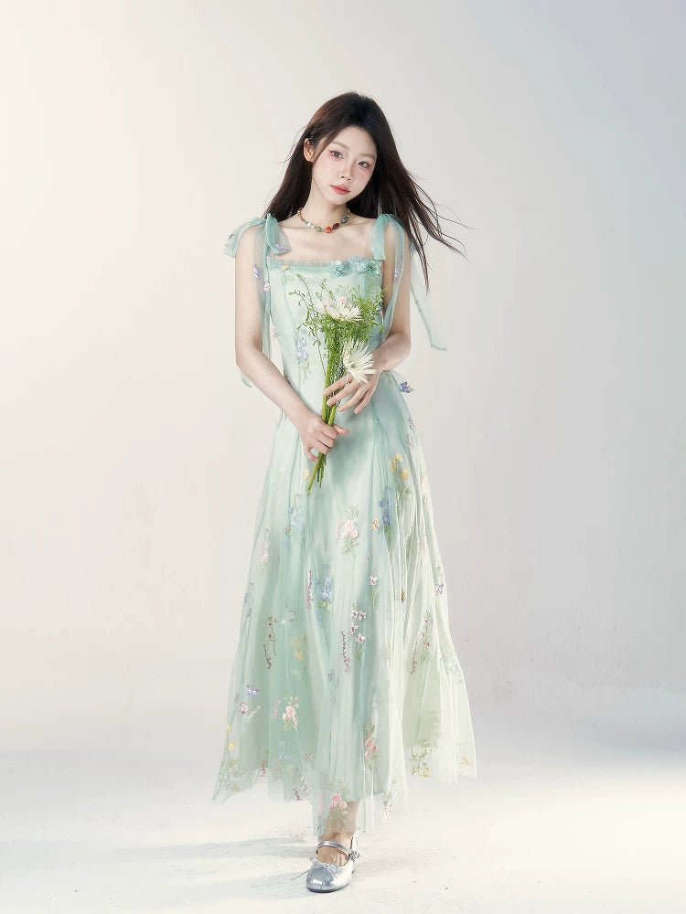 Wildberry Floral Suspender Waist Thin Dress (Clearance)