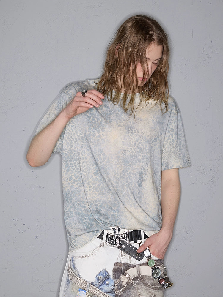 Rocawear Short and Wide Leopard Print Tee