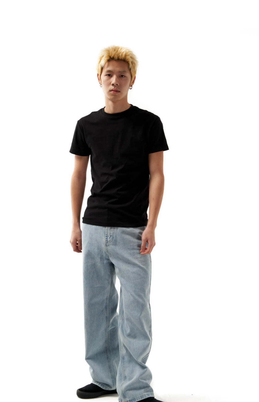 OBSESSWITH Basic Crew Neck Tee