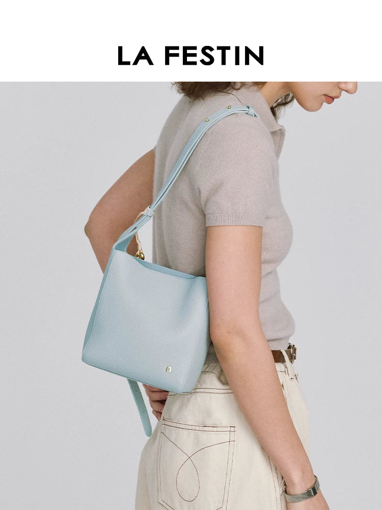 La Festin Niche Leather Messenger Bag