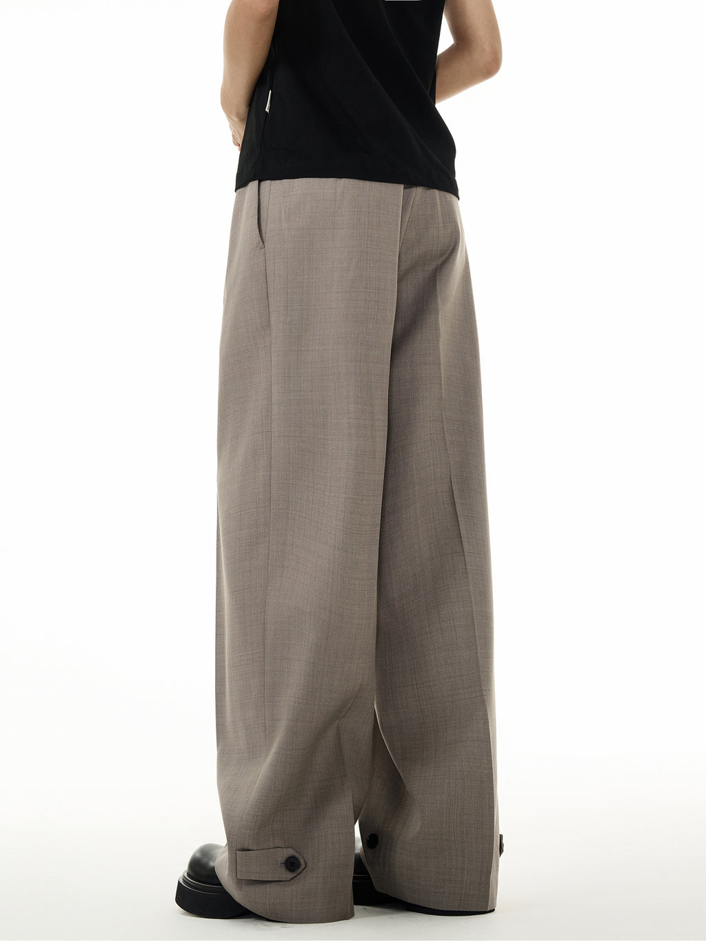 FLYOFF premium button gray pants