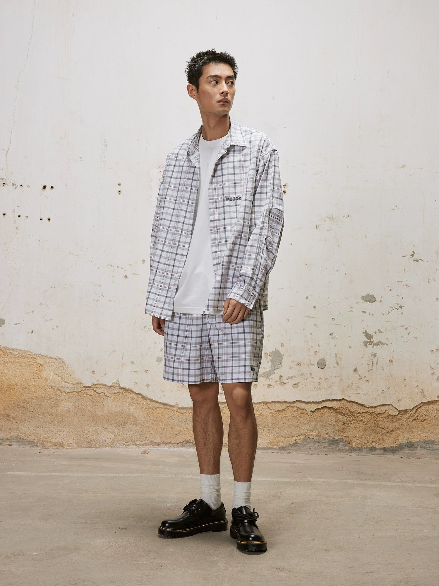Madeinerror Casual Neutral Simple Plaid Shirt Shorts Set