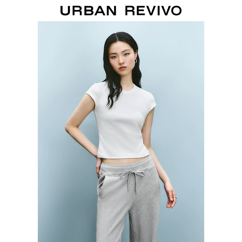 URBAN REVIVO Fashion Versatile Solid Color Slim Crew Neck Tee