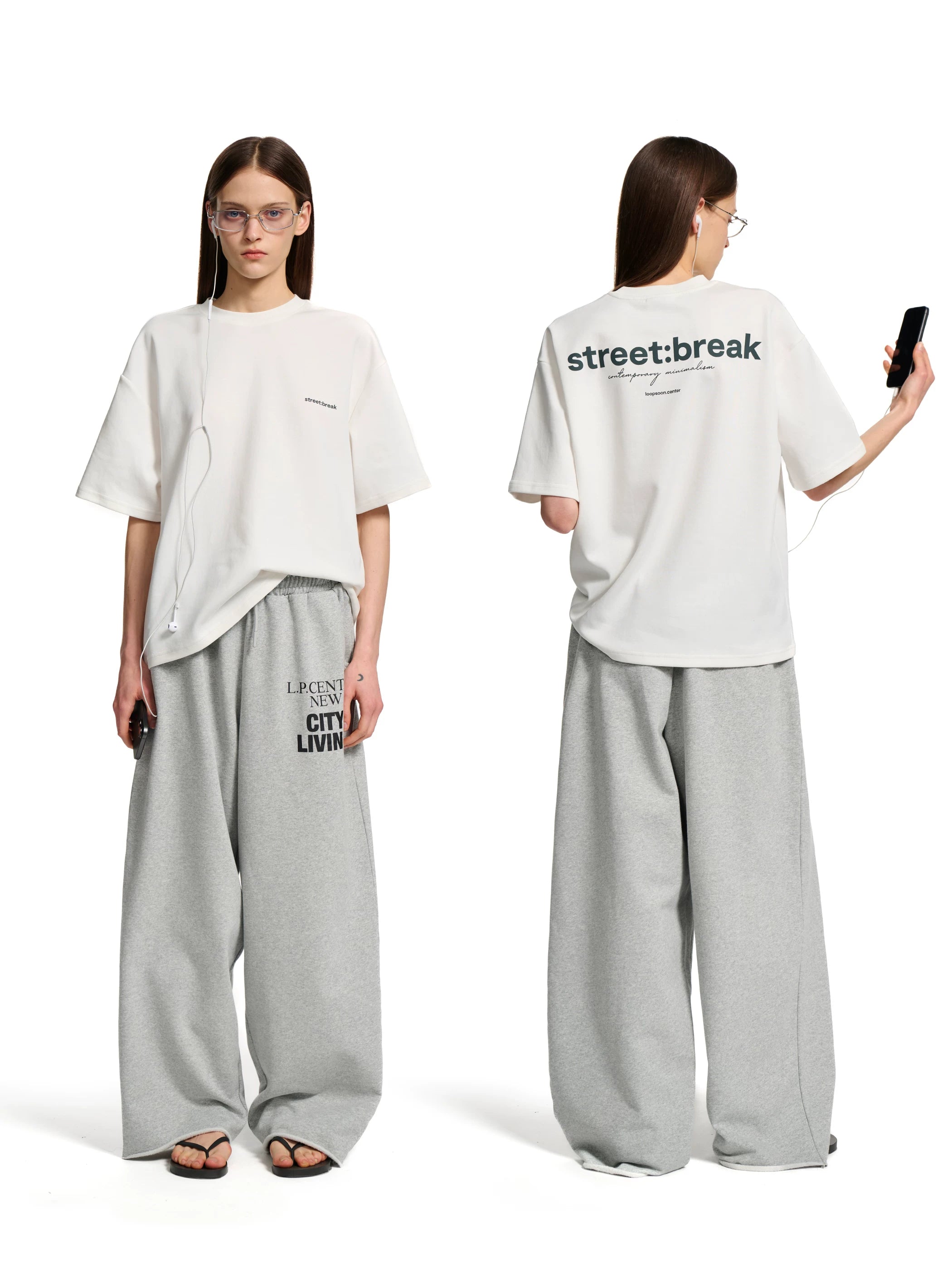 Loopsoon Simple English Round Neck Loose Tee