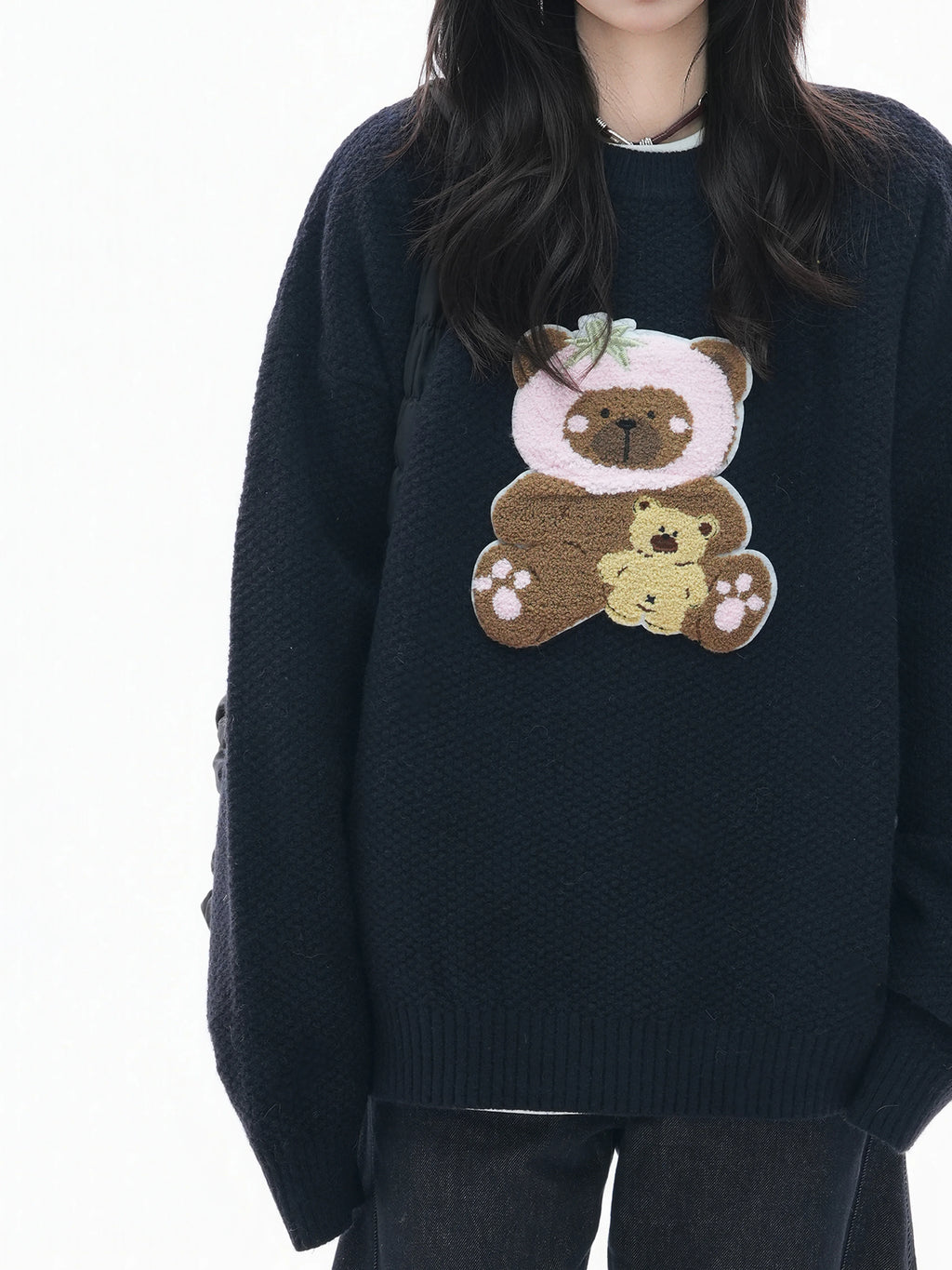 Zuocisankon Slack Soft Waxy Towel Embroidered Bear Sweater
