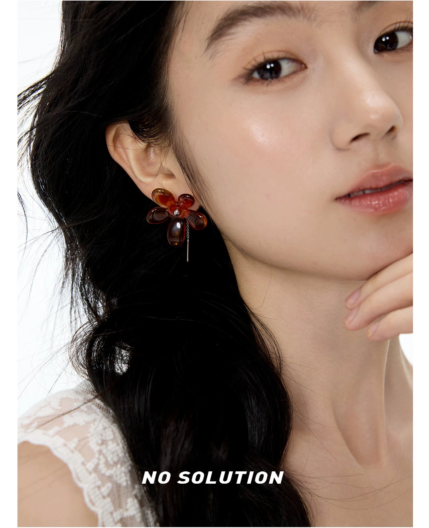 NO SOLUTION Amber Magnolia Smudge Earrings