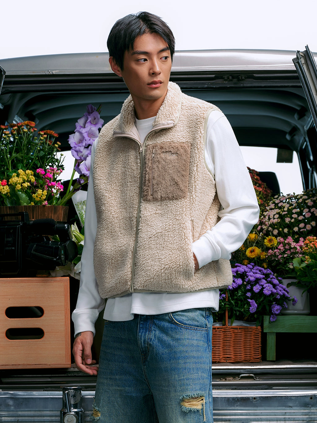 WHOOSIS Casual Embroidered Vest