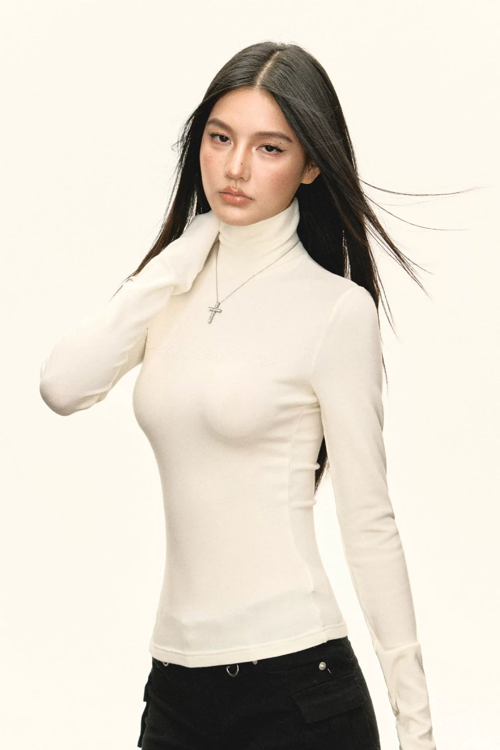 Ariseism Vintage Slim Fit Half Turtleneck Hot Diamond Long Sleeves