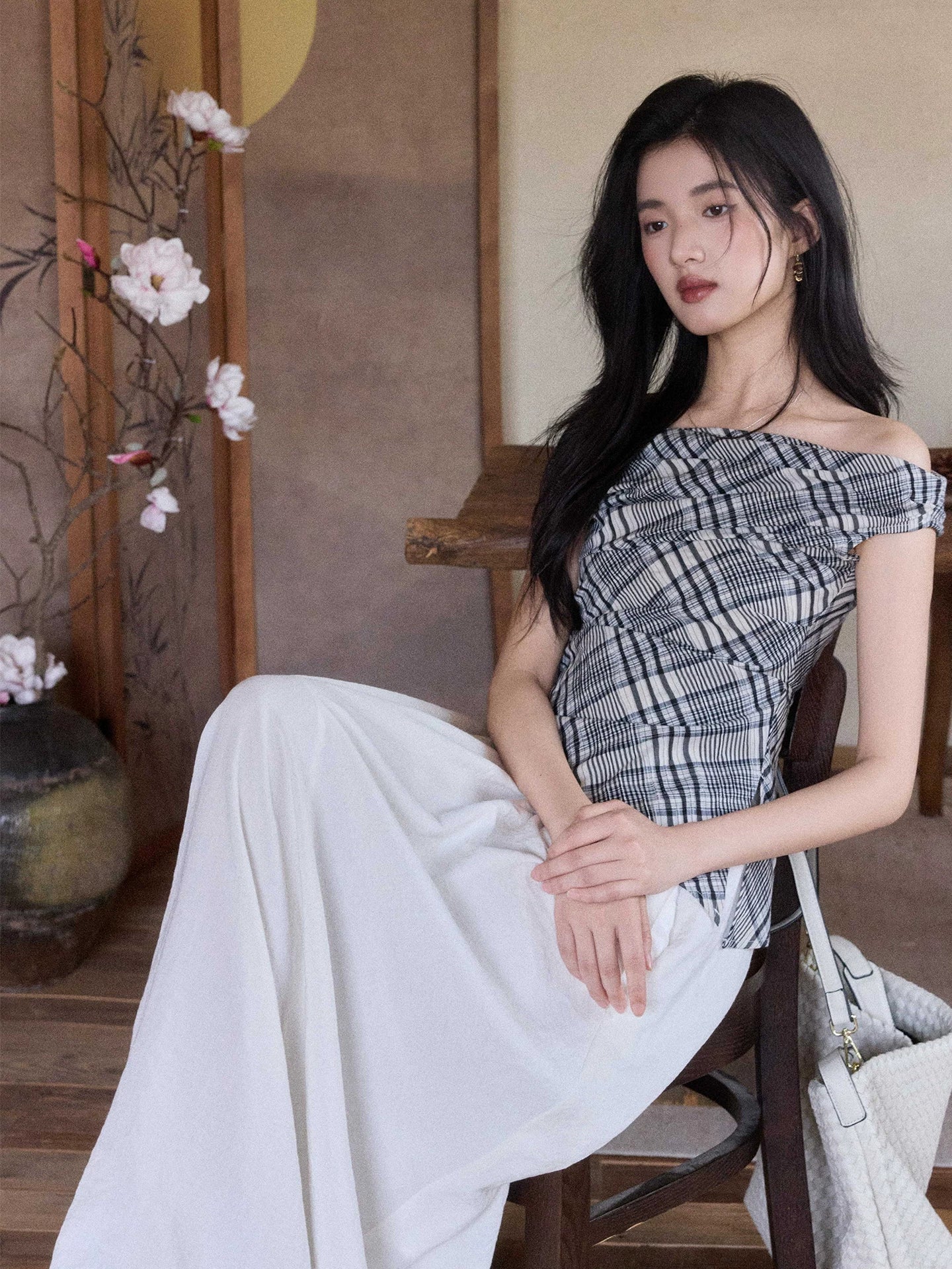 TYANG Retro Plaid Shoulder Top