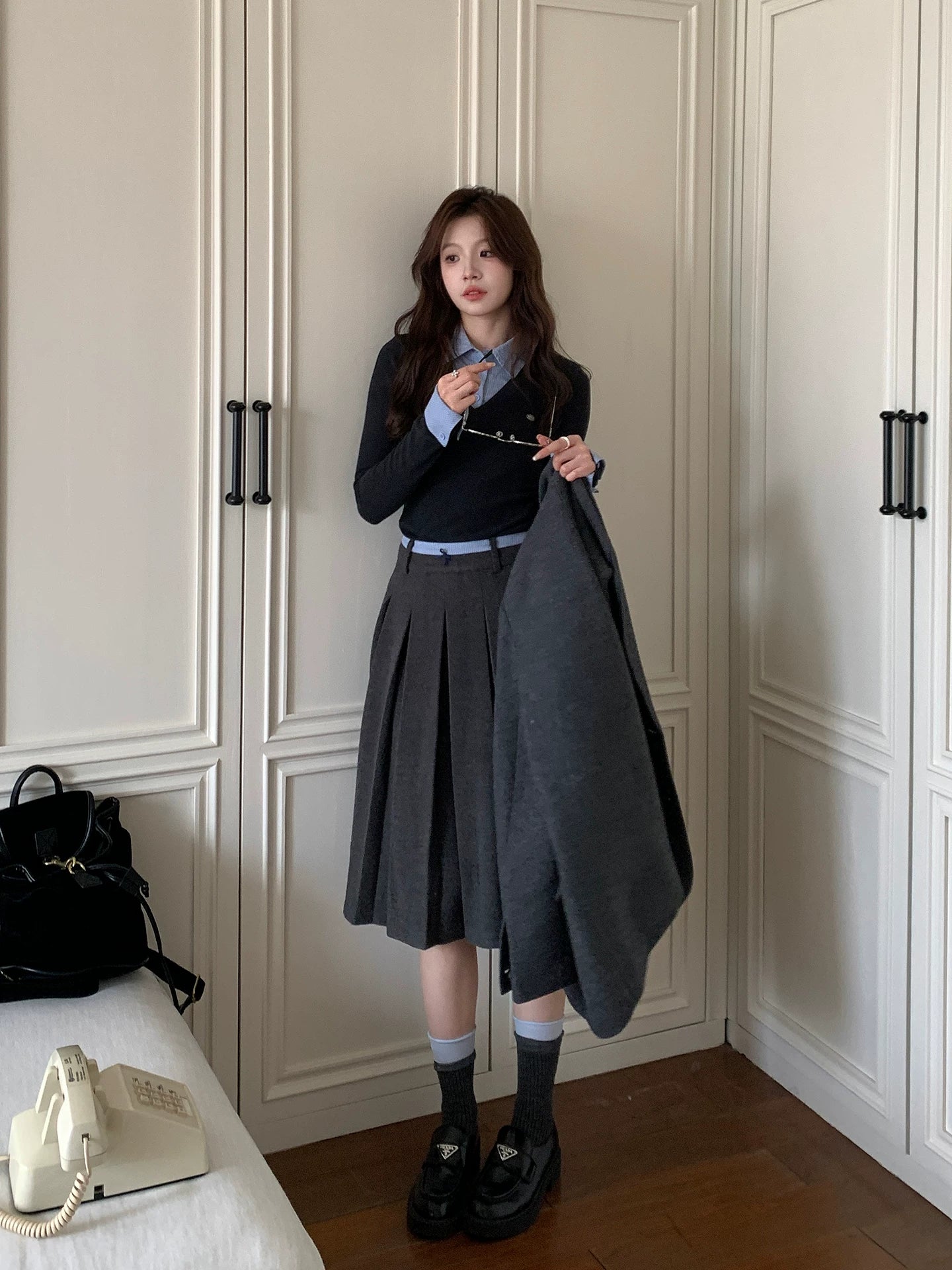 Even Academy Delicate Fake Two Knitted Sweater