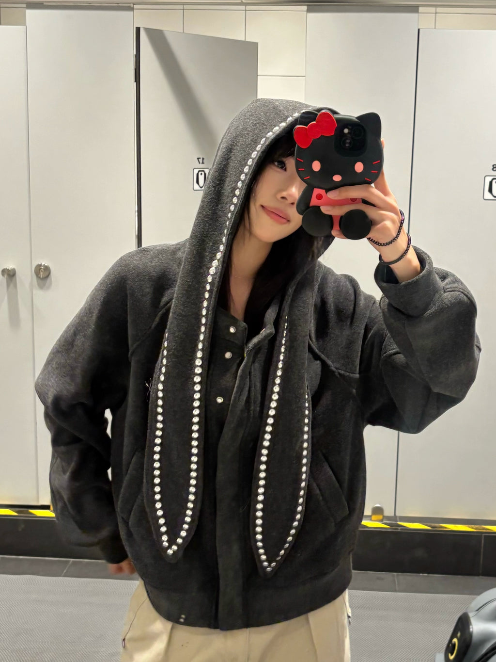 BF. BORFEND Rabbit Ear Rivet Hooded Sweater Jacket