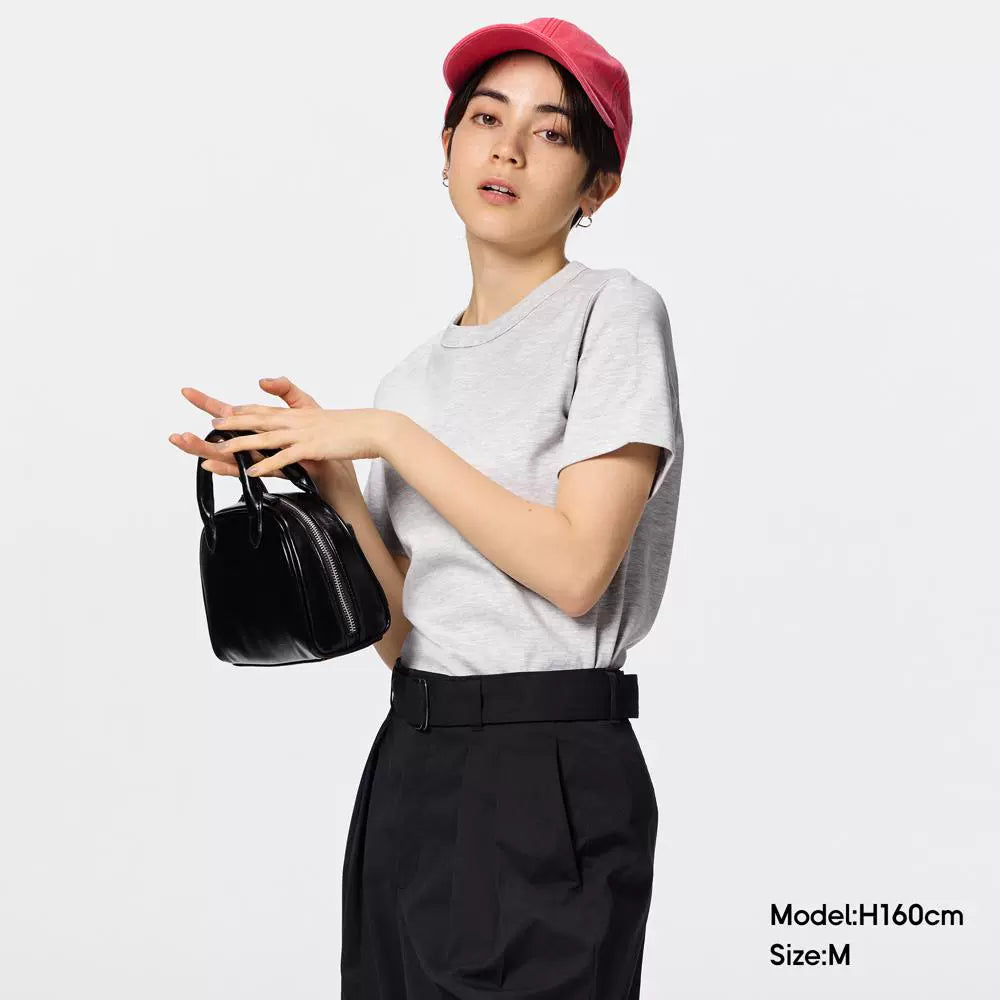 GU Round Neck Loose Casual Tee
