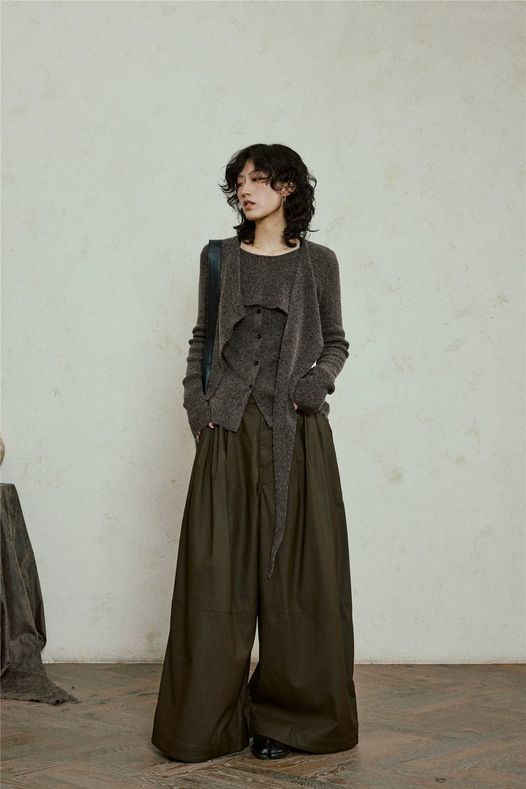 SUNYVONN Irregular Streamer Knitted Sweater