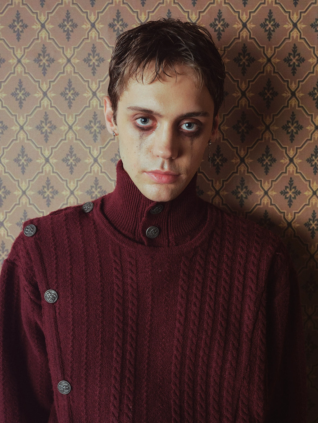 RICHILL Metal Buckle Stopper Twisted Sleeve Turtleneck Sweater