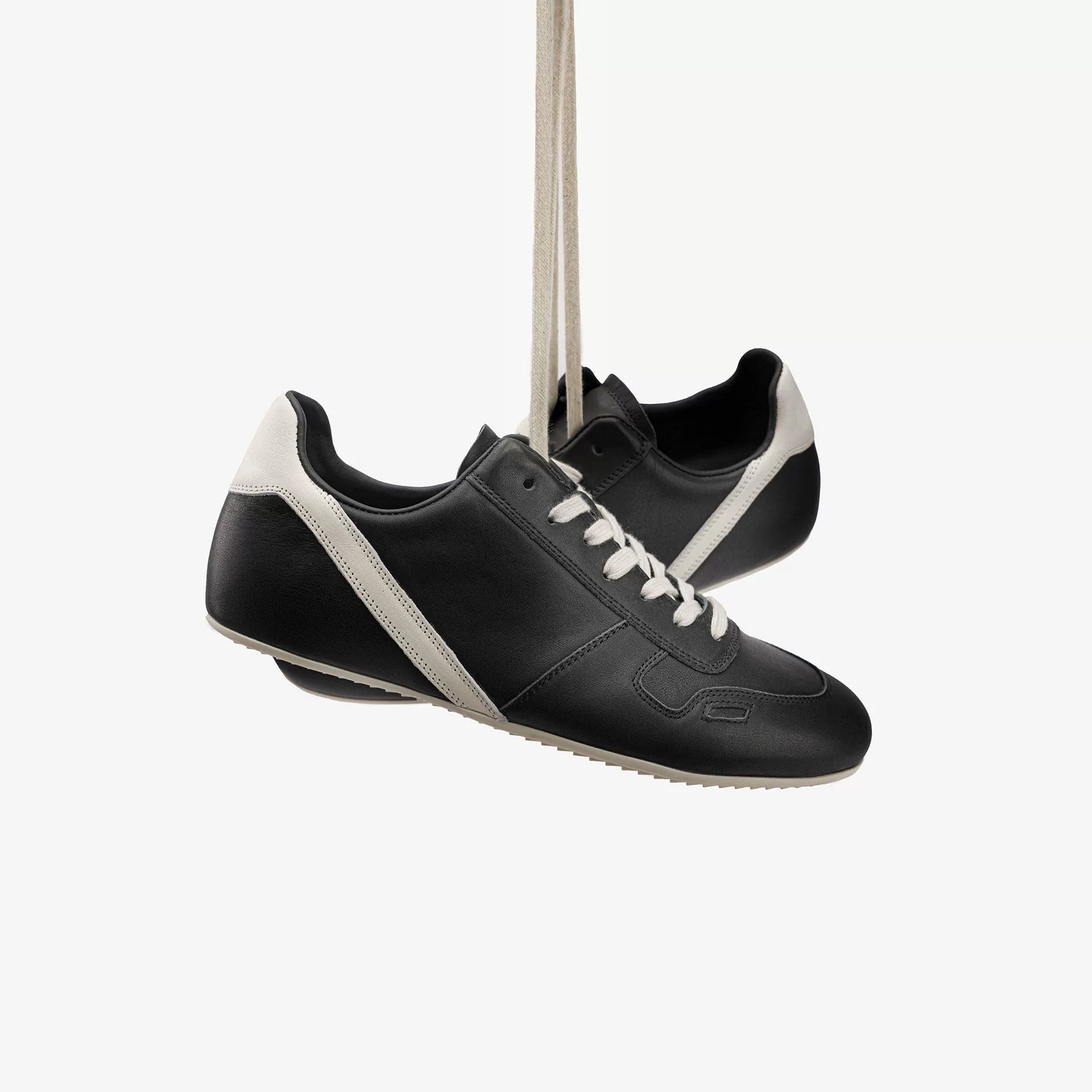 NO LOGO Leather Thin-soled Inner Height-increasing Contrasting Casual Shoes