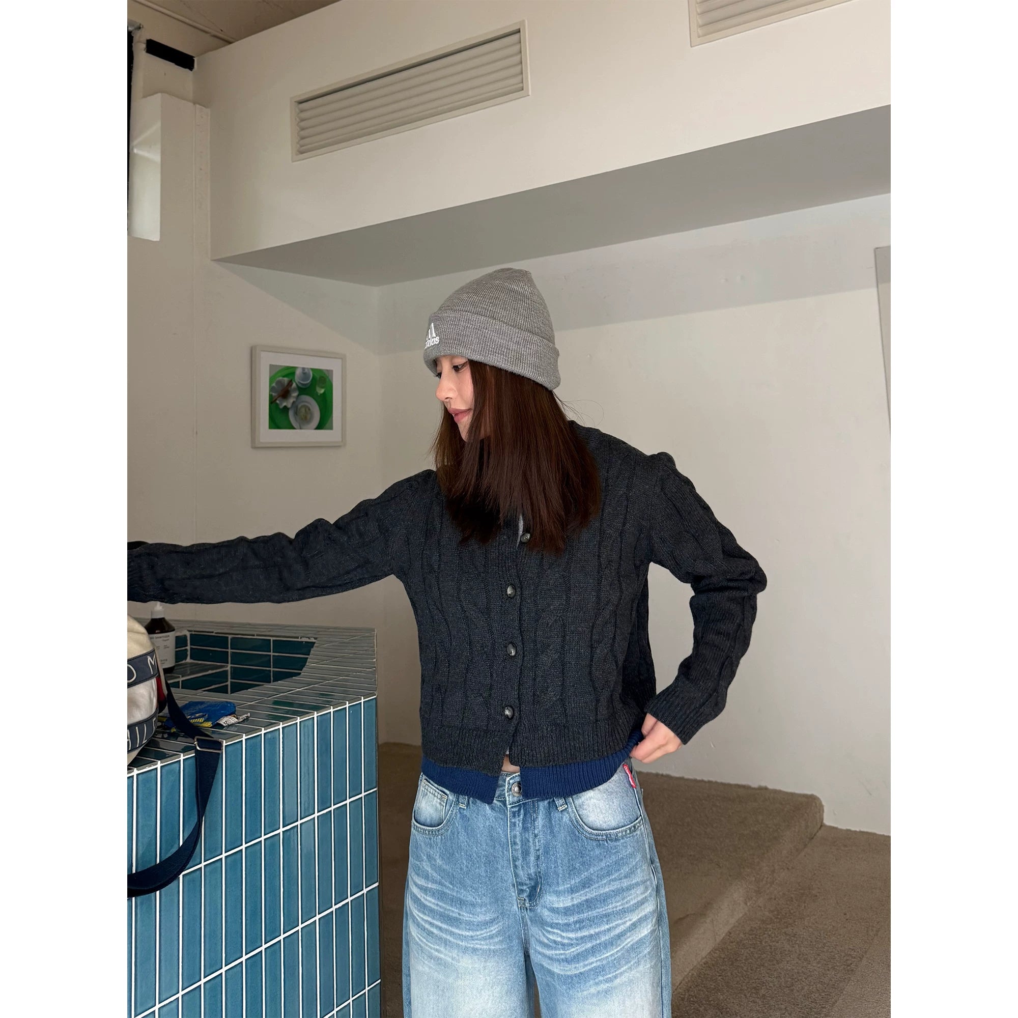CCYE Fake Two-piece Splicing Contrasting Color Twisted Sweater