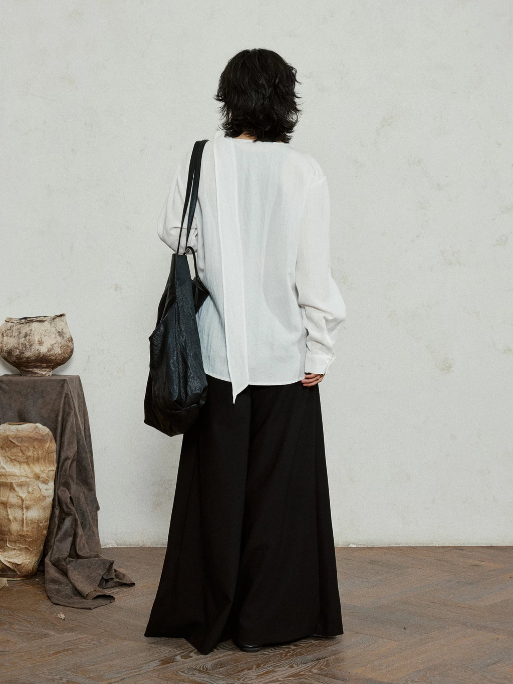 SUNYVONNE Simple Swinging Neck Streamer Loose Shirt