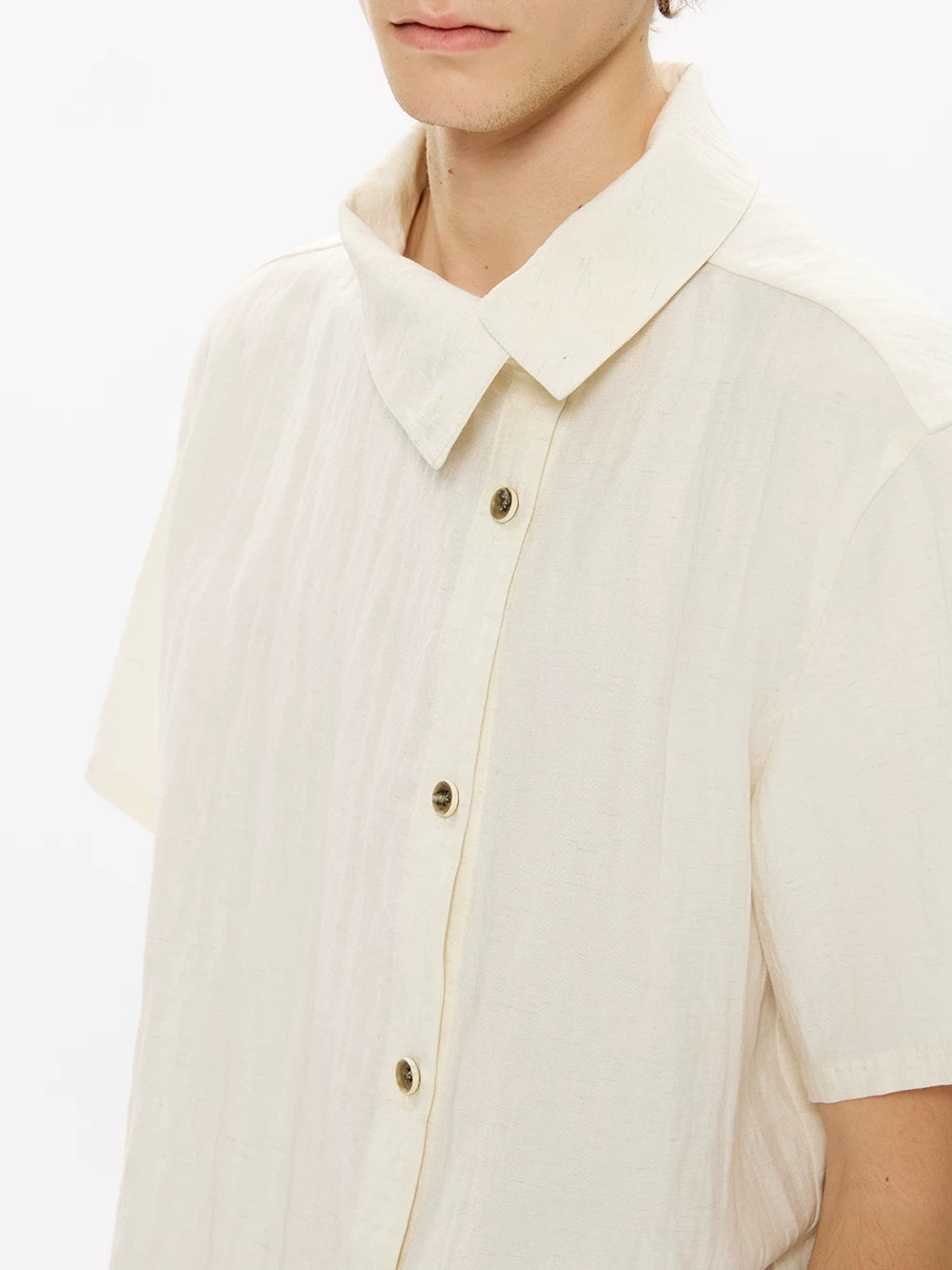 KREATE Stand-up Collar Handmade Contrasting Button-up Shirt