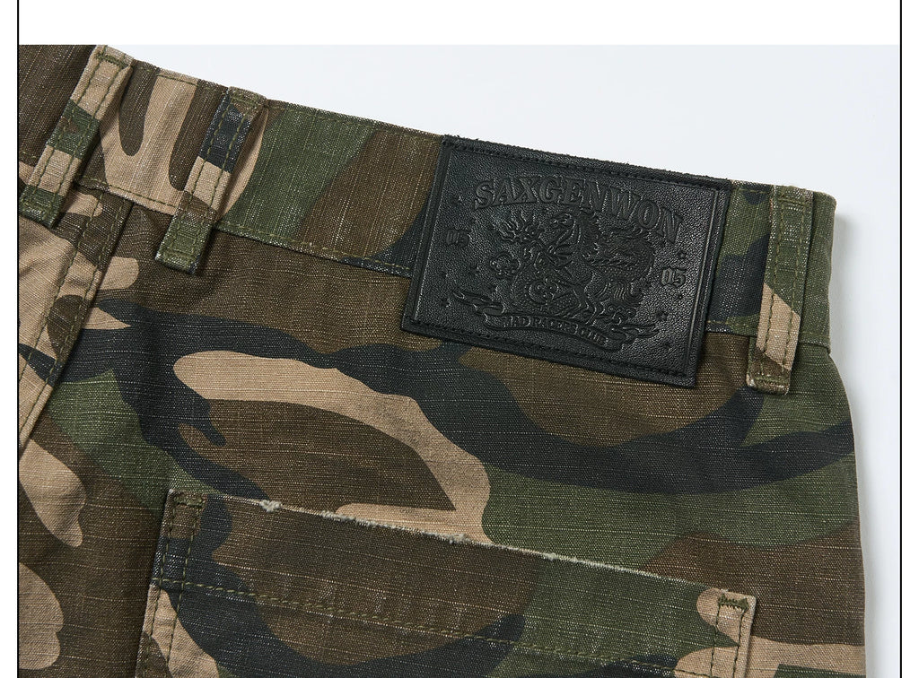 SAXGENWON Ink Splashing Camouflage Loose Tooling Shorts
