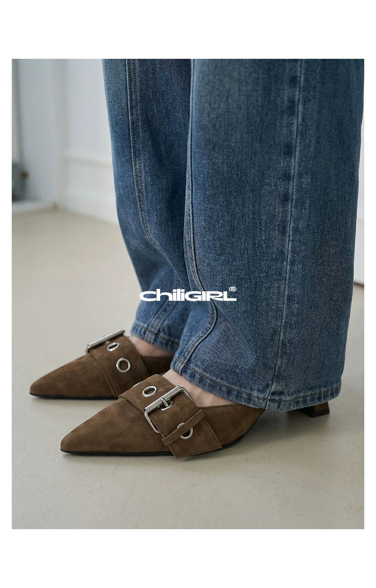 CHILIGIRL Light and Mature Style Pointed Thick Heel High Heels