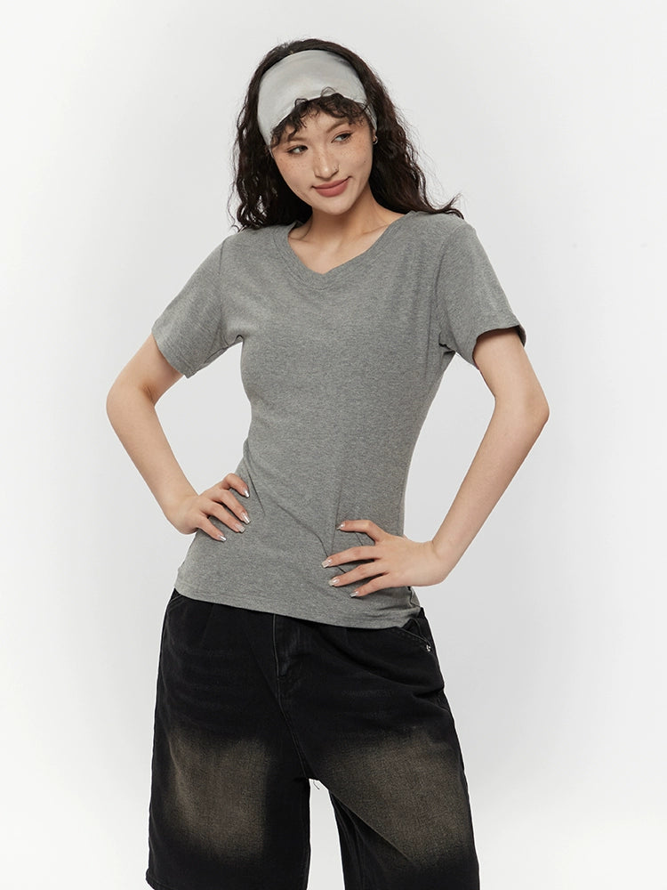 AIRHOOD V Neck Slim and Thin Versatile Tee